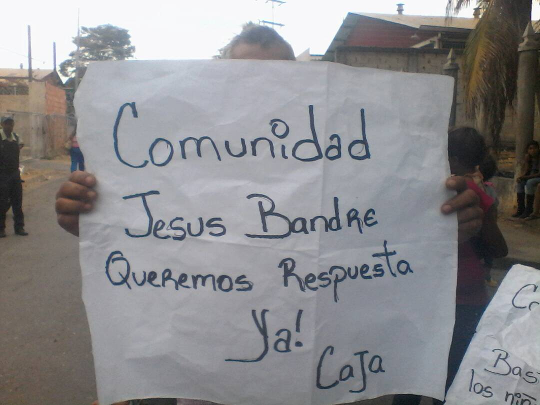Protesta en San Juan de los Morros por falta de alimentos #17Ene