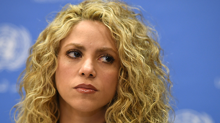 Destrozaron a Shakira por compartir una foto de sus “pies descalzos y sucios”