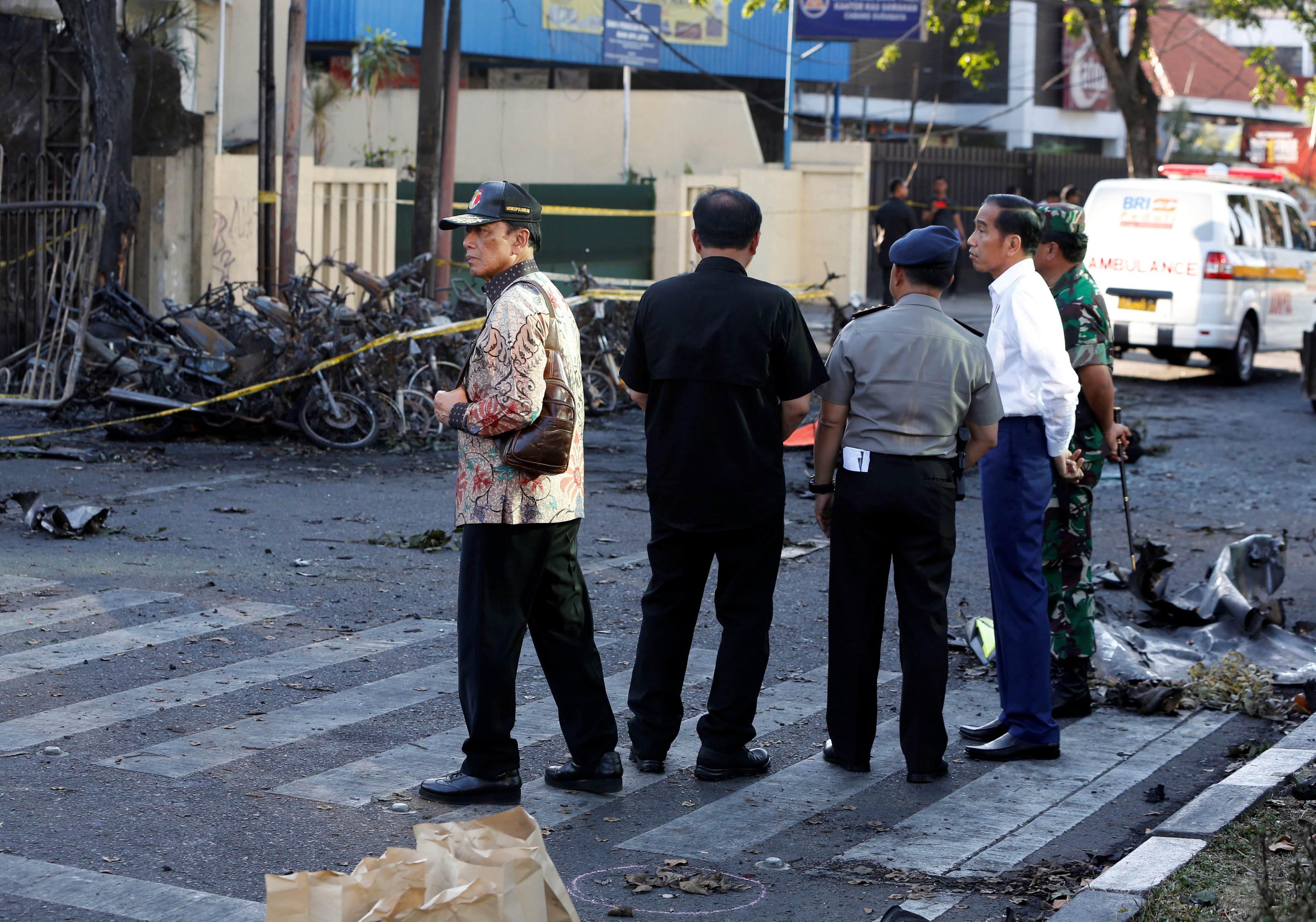 Estado Islámico reivindica ataques contra iglesias en Indonesia