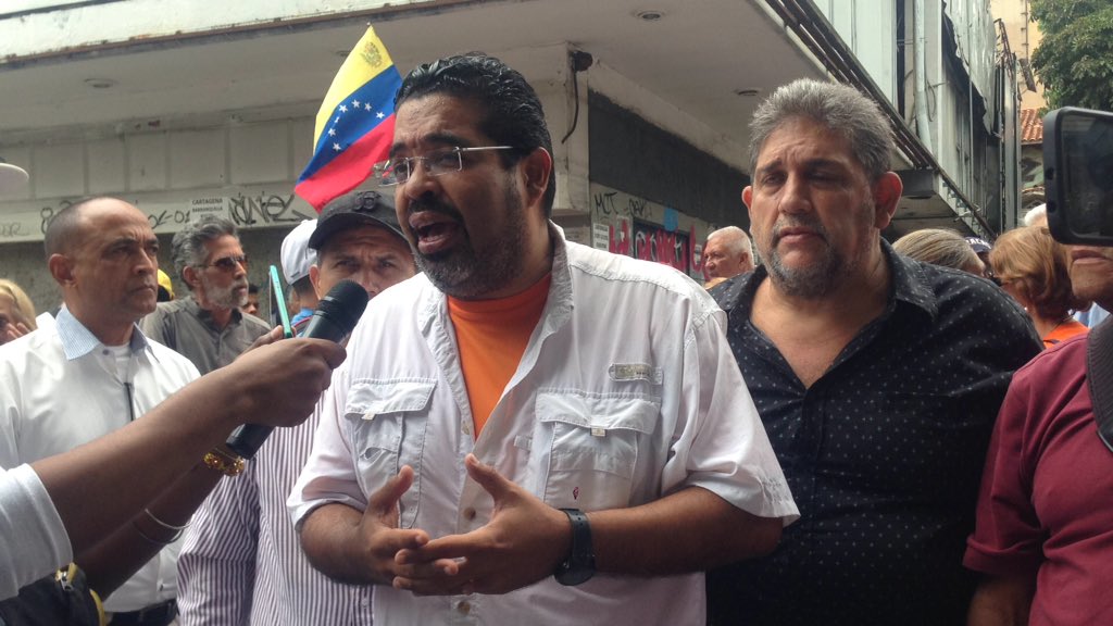 Winston Flores: A pocos días de un fraude, necesitamos resistencia y organización por la democracia
