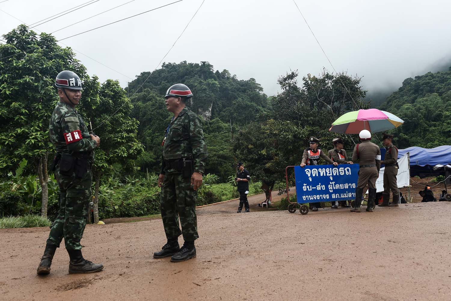 Comienza la segunda jornada de rescate de los niños atrapados en la cueva de Tailandia