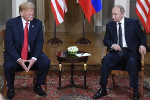 Putin y Trump no se reunirán en París por cuestiones de agenda, según Kremlin