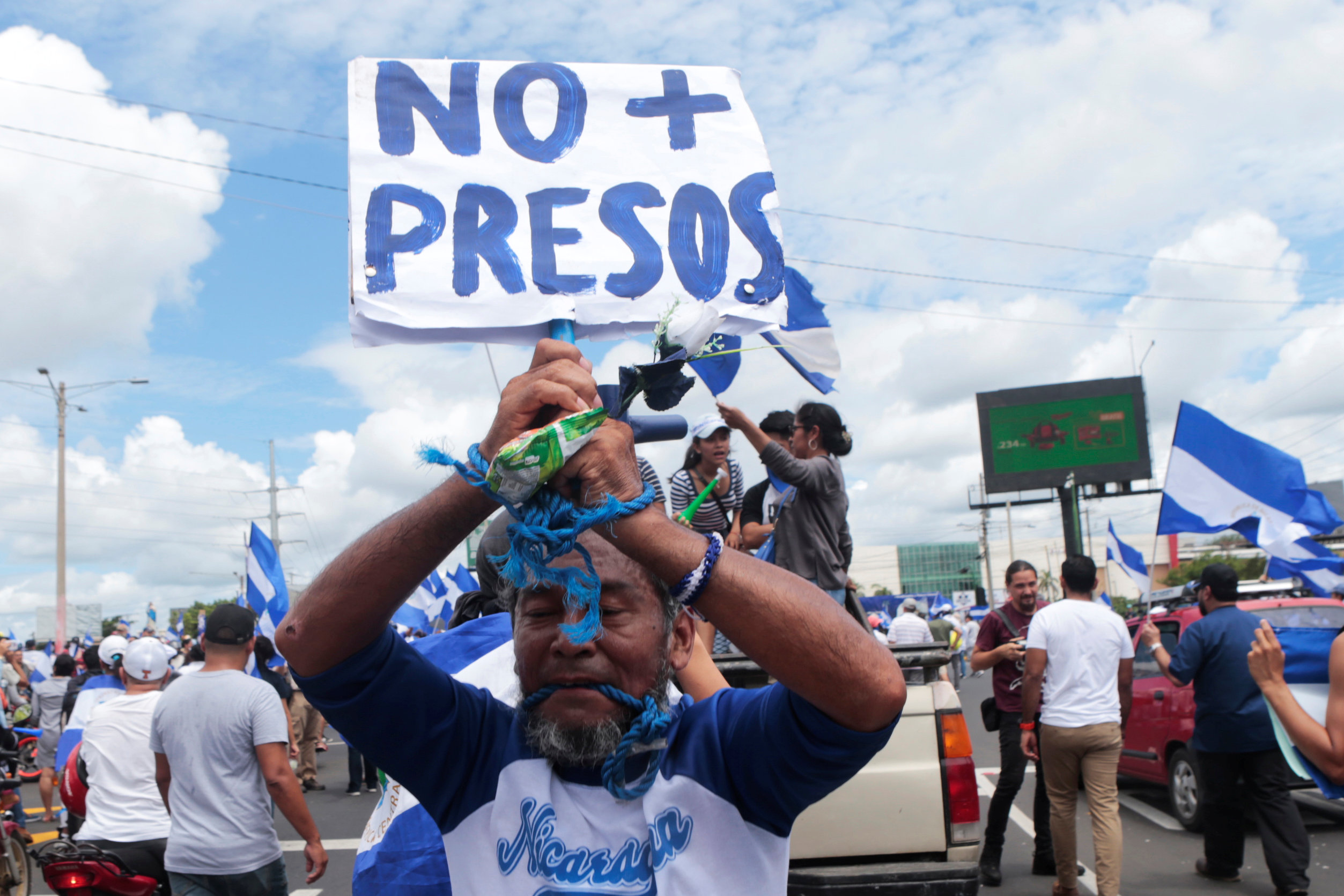 Miles de nicaragüenses claman por liberación inmediata de presos políticos
