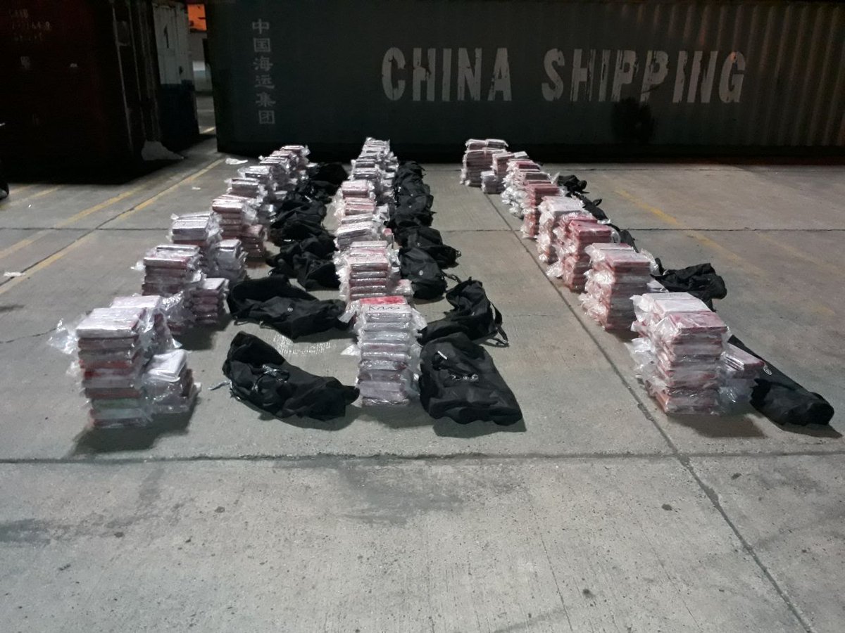Decomisan en Panamá mil paquetes de droga en contenedor con destino a Bélgica