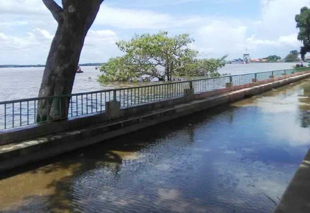 Crecida histórica del Orinoco obliga a nuevos desalojos y cierre del Paseo Orinoco por seguridad