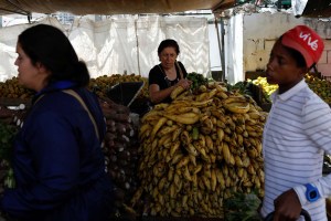 Precio de los plátanos aumentó 123% en una semana