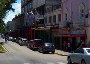 Habitantes de Bolívar están asfixiados por altos precios y escasez de efectivo