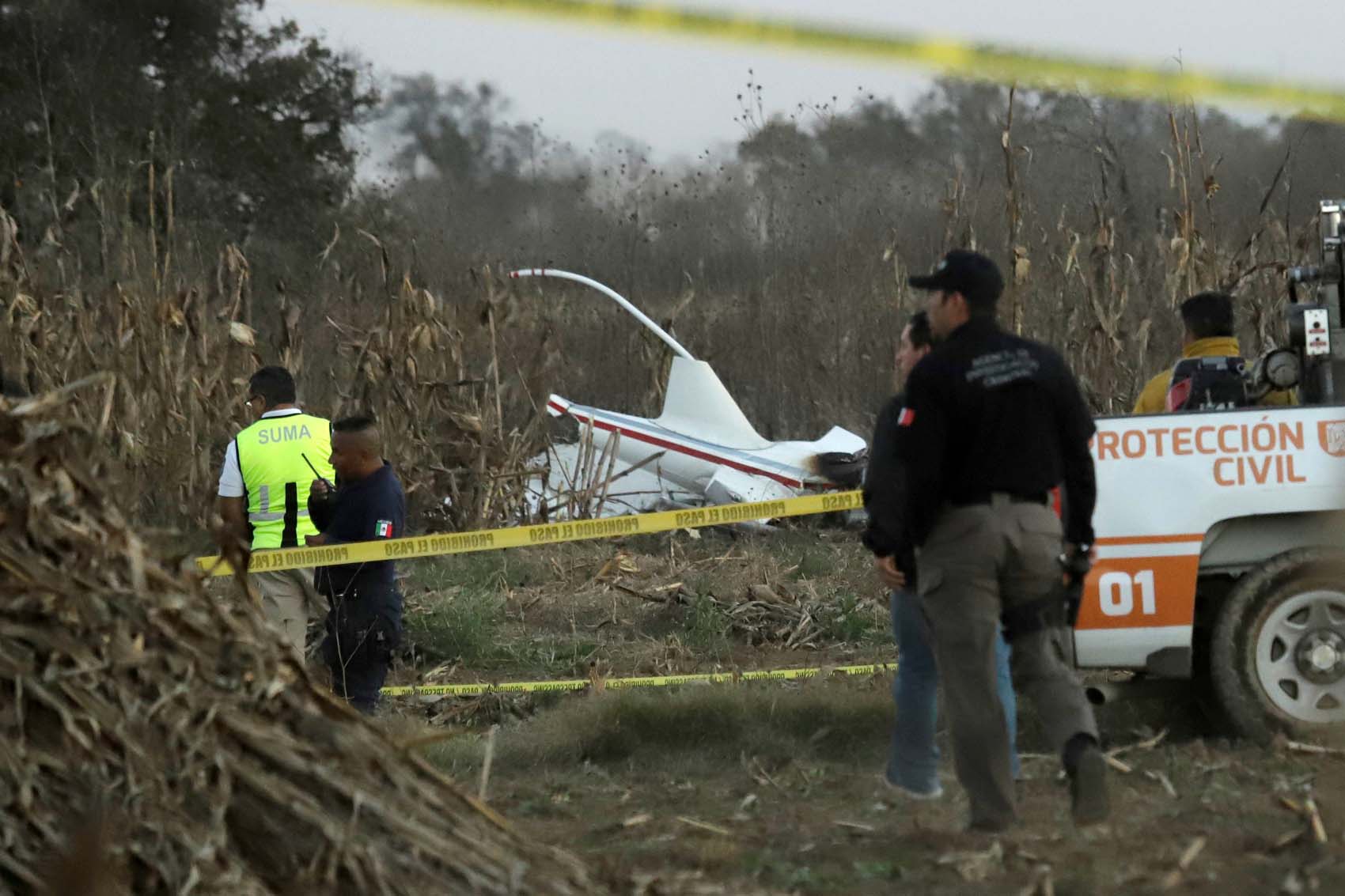 Gobernadora de estado mexicano Puebla y su esposo senador mueren en accidente aéreo (fotos)