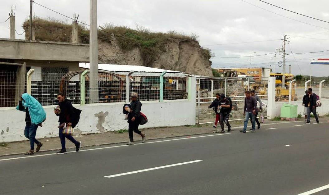 Corren a pedradas a venezolanos en Ibarra tras caso de femicidio
