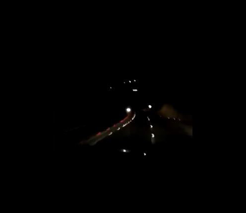 Nueve mini apagones en solo 30 segundos en Cumbres de Curumo (video)