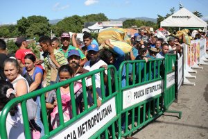 ¿Cuánto tiempo más pueden los países vecinos de Venezuela manejar la crisis de refugiados?