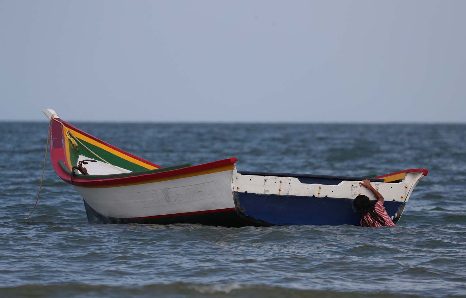 Aumentan a seis los muertos del naufragio frente a las costas de Delta Amacuro