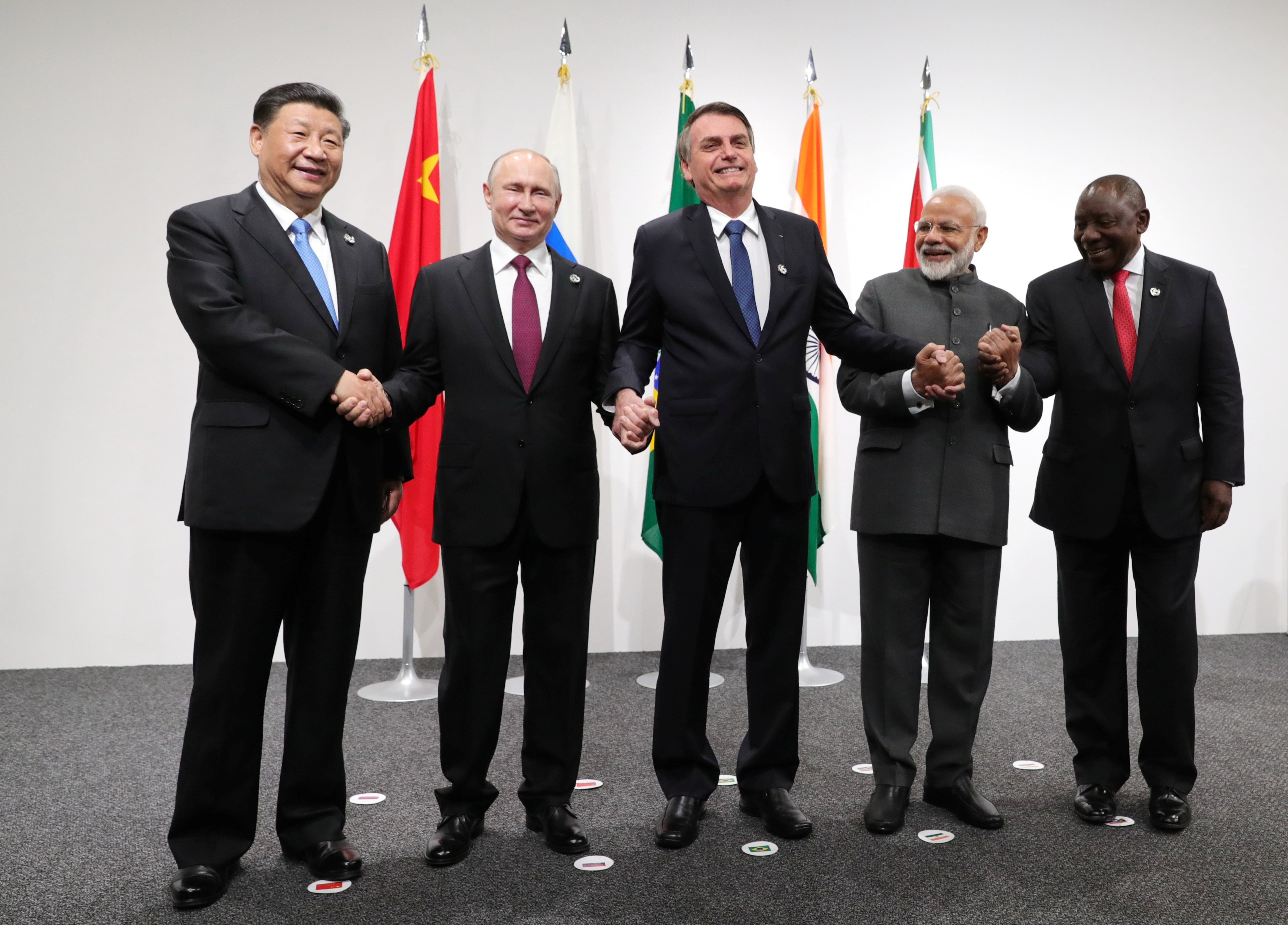 Bloque de países BRICS consideran maneras de contribuir a una solución de la crisis en Venezuela