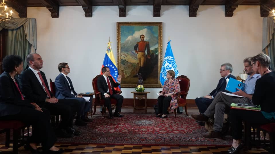 Bachelet se reúne con Arreaza… ¿le contará su verdad?