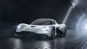 El potente auto de Aston Martin que manejará James Bond en su nueva película (Fotos y Video)