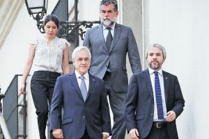 Chile: Senadores respaldan restablecimiento del orden público tras llamado de Piñera