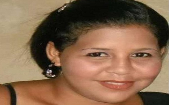 Mujer se mató al caer de colectivo en marcha en Punto Fijo