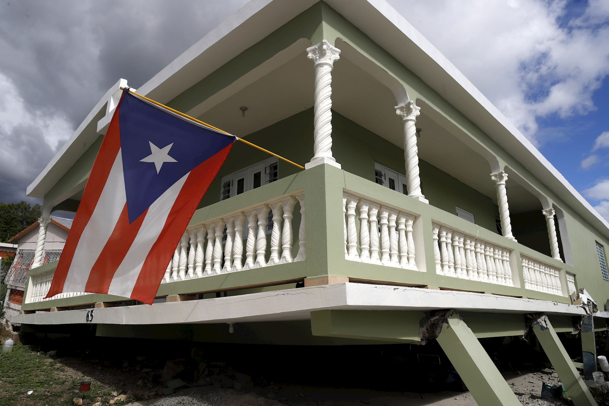 Confirman la primera muerte por el terremoto de Puerto Rico