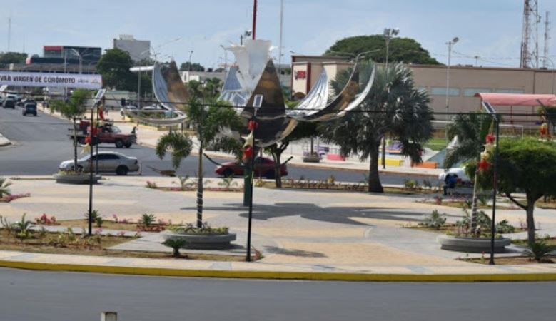Fotos y Video: Dos muertos dejó un aterrador accidente de tránsito en Zulia