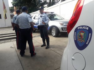 Funcionario policial abatió a dos sujetos que intentaron asaltar un autobús en la Panamericana #19Mar