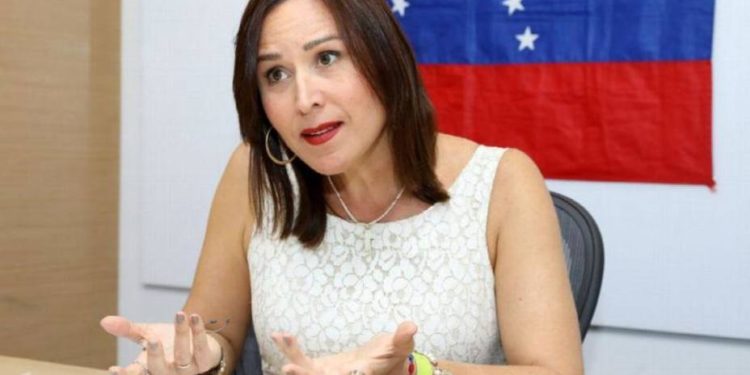 Embajadora Zavarce: Se requiere de unión y compromiso con nuestro país, junto a Guaidó