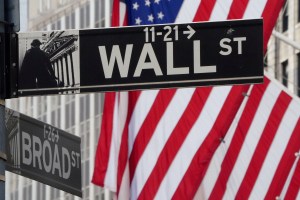 En Wall Street el Dow Jones despega gracias a Boeing