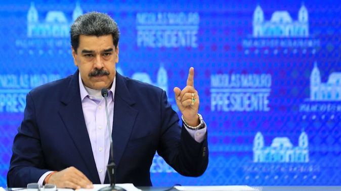 ALnavío: Maduro deja abierto un boquete para que siga la corrupción con la gasolina