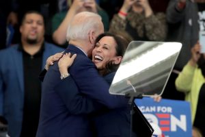 La eufórica llamada de Kamala Harris a Biden: “¡Lo hemos conseguido, Joe!”