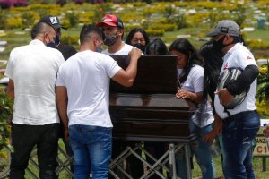 Una nueva masacre en Colombia deja al menos tres muertos y cinco heridos