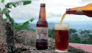 Exguerrilleros colombianos lanzan una cerveza que sabe a paz ¿De qué se trata?