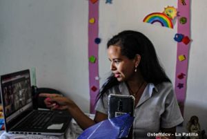 El reto de las clases online en Venezuela: Desde la mirada de una maestra (Video)