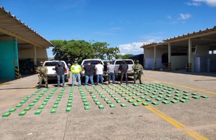 Operación de funcionarios colombianos frustró el ingreso a Venezuela de 177 kilos de cocaína para el ELN (FOTO)