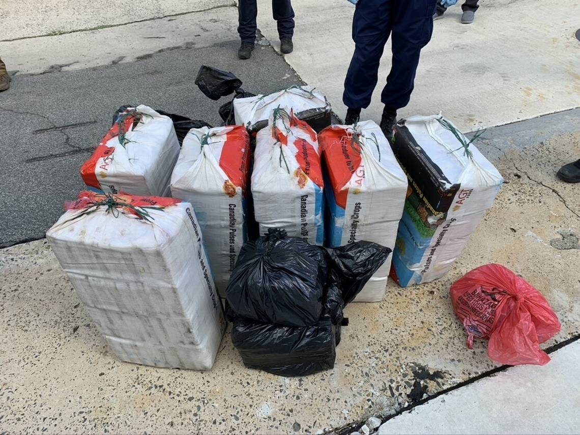 Dos venezolanos fueron detenidos por contrabando de drogas en el Caribe: Trasladaban 6.8 millones de dólares en cocaína