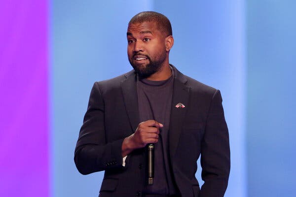 Kanye West el artista más controversial de la historia establece que su única competencia es Bad Bunny