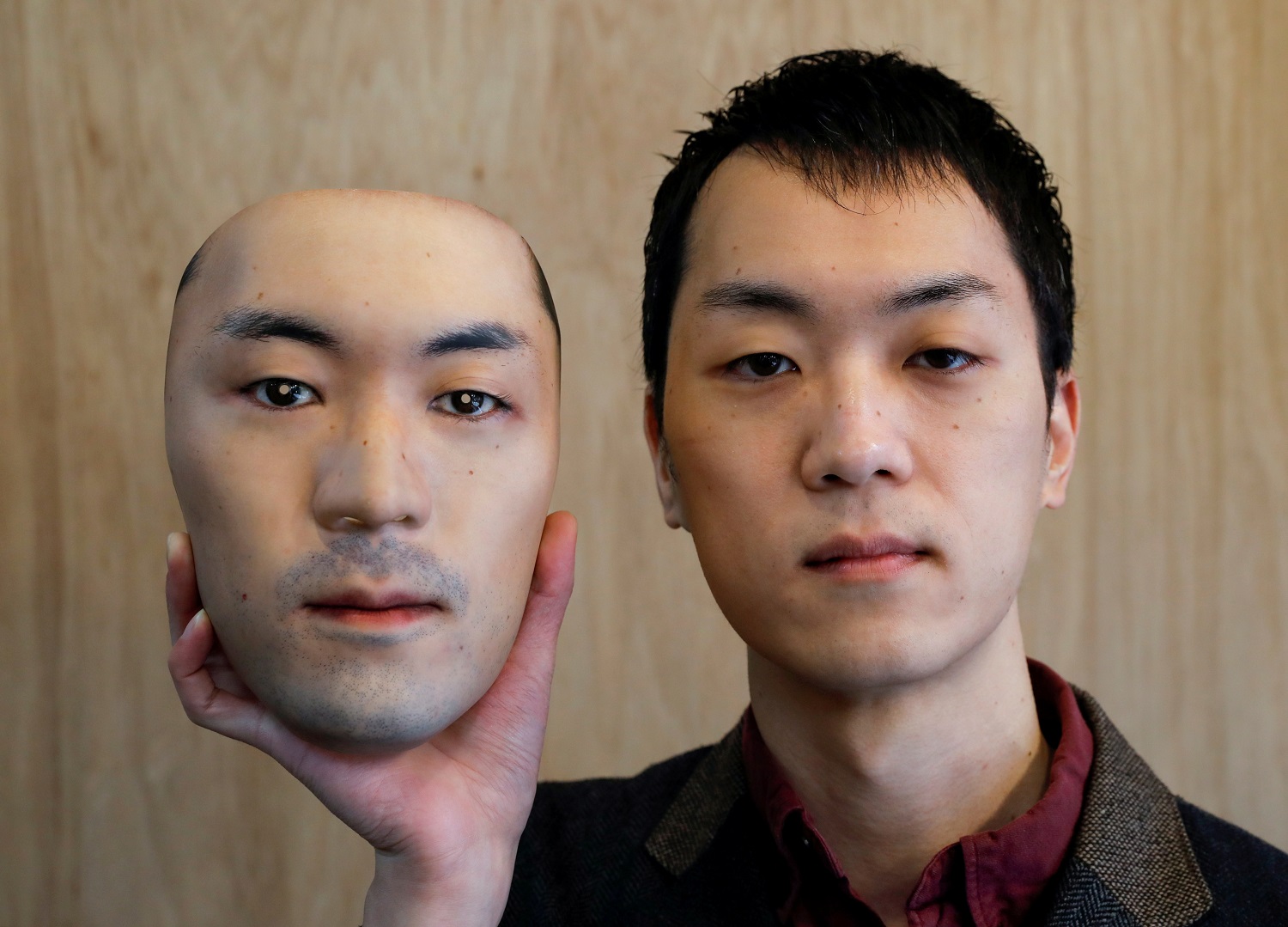 Usar la cara de otra persona: Este japonés vende máscaras hiperrealistas con rostros de extraños