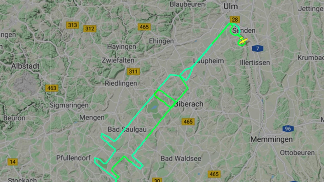 Un piloto alemán dibuja una jeringuilla con la trayectoria de su vuelo (FOTO)