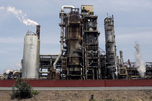 El Palito reinicia operaciones de destilación de crudo tras paralización por fallas eléctricas