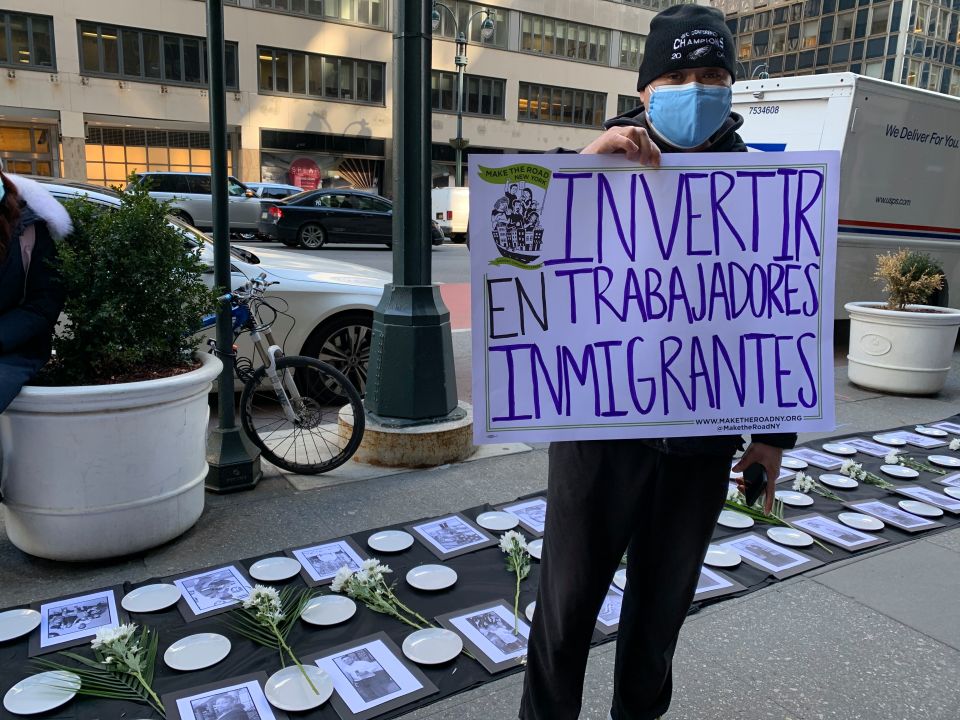Exigen a Cuomo paquete de ayuda para inmigrantes en Nueva York