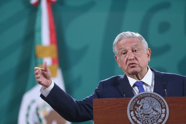 López Obrador se vacuna contra el Covid-19 este martes #20Abr para dar confianza a los adultos mayores