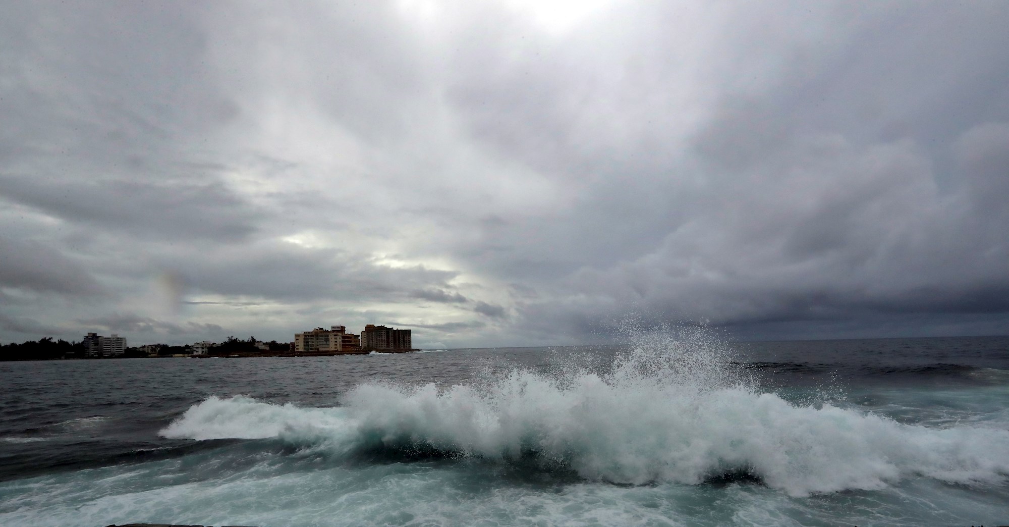 Prevén una temporada de huracanes más activa de lo normal en el Atlántico