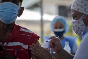 ¿Por qué los expertos están preocupados ante baja cobertura de vacunación en Venezuela?