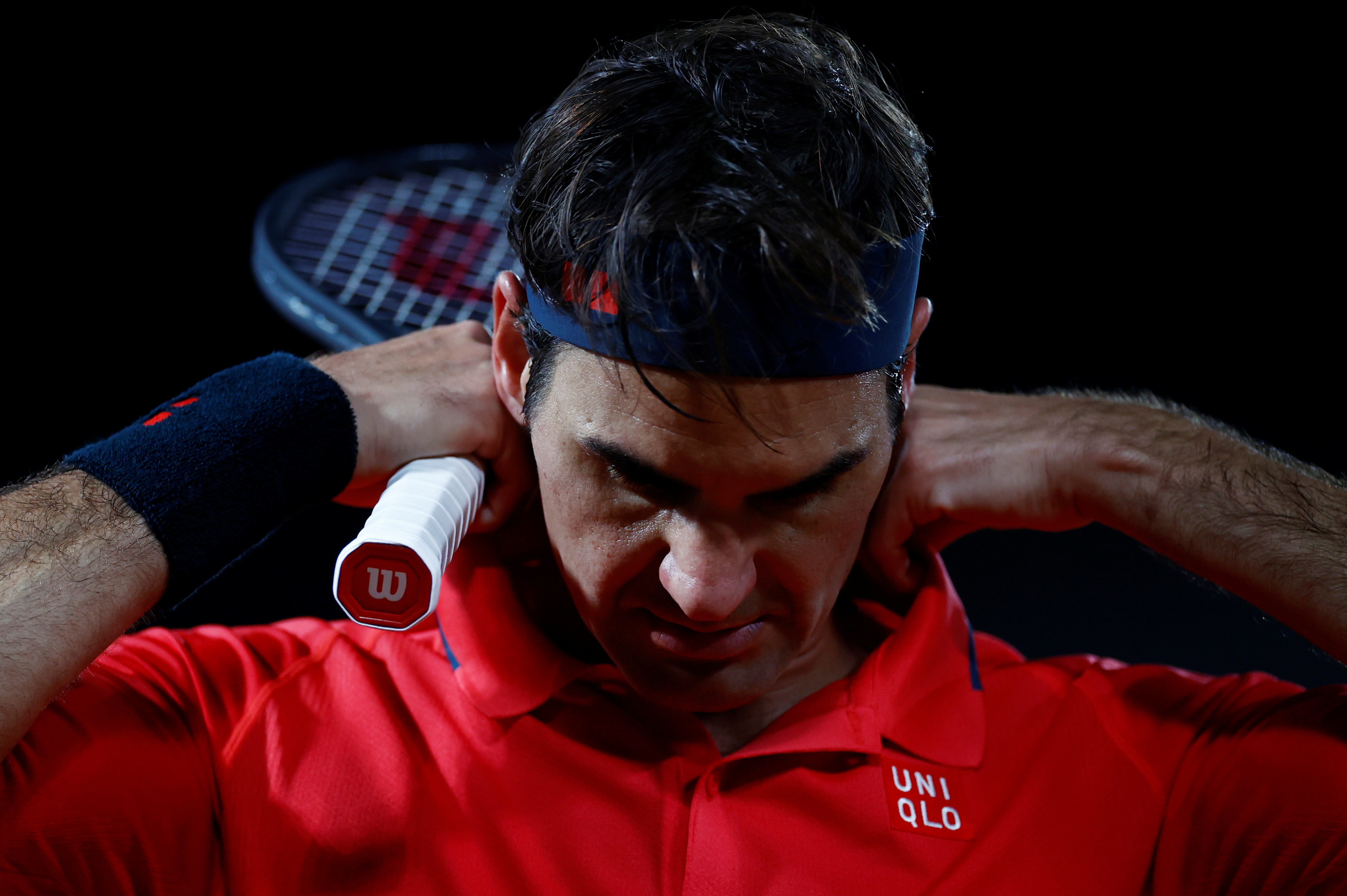Roger Federer confía en regresar a las competiciones en verano de 2022