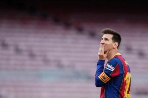 Messi se estaría alejando del Barcelona: se acerca la definición de su futuro