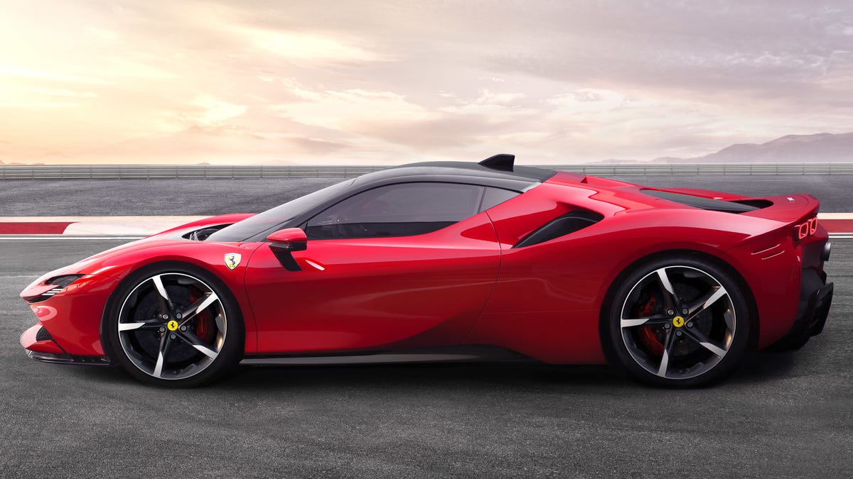 Ferrari recurre a la industria tecnológica para su era eléctrica