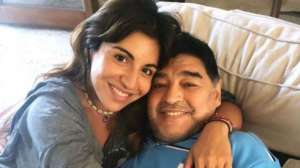 “Perdóname por no haberlos matado”: El extraño mensaje que la hija de Maradona le dedicó a Diego
