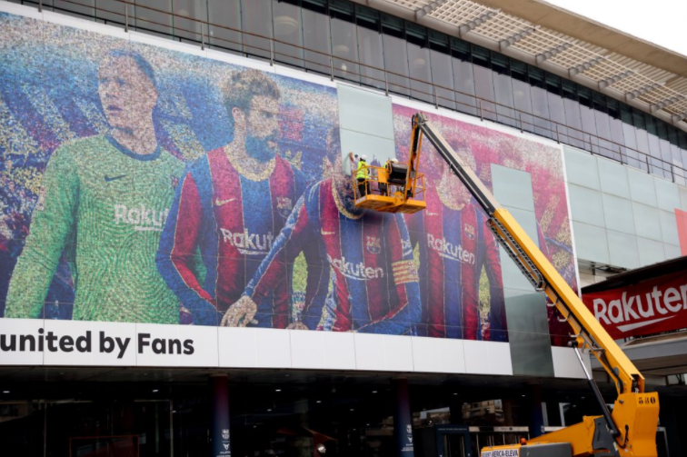 Efecto Messi: Sobran entradas para ver al Barcelona y cayeron las ventas de merchandising
