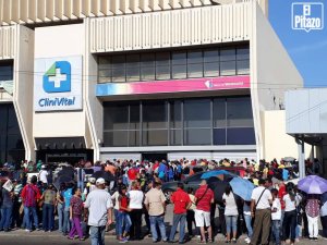 ¡Pánico! Algunos zulianos ingresan al Banco de Venezuela y su saldo aparece en cero bolívares