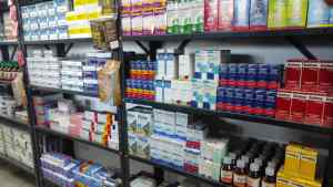 ¡Resuelven vendiendo lo que sea! En Anzoátegui acuden a colectas entre familiares y amigos para comprar medicinas