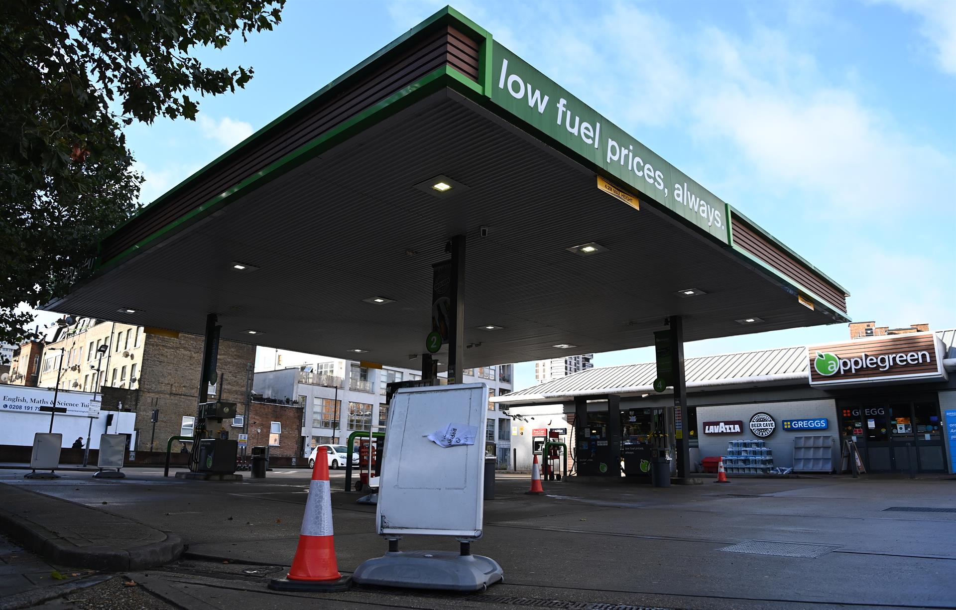 Una de cada diez gasolineras de Londres continúan sin combustible tras la crisis de transporte