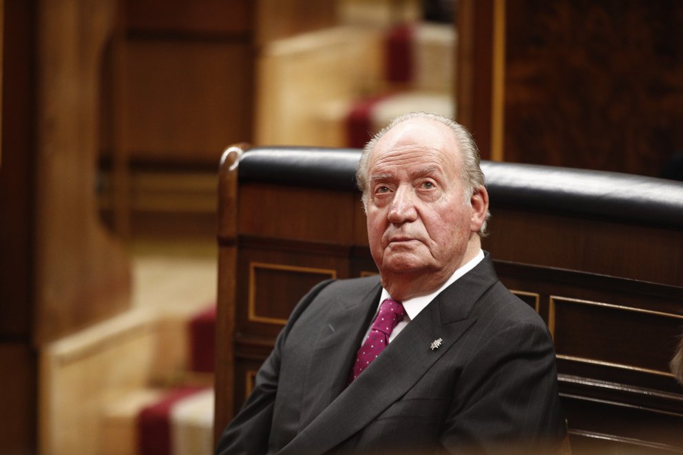 Juan Carlos I, a la espera de la Fiscalía para decidir si regresa a España